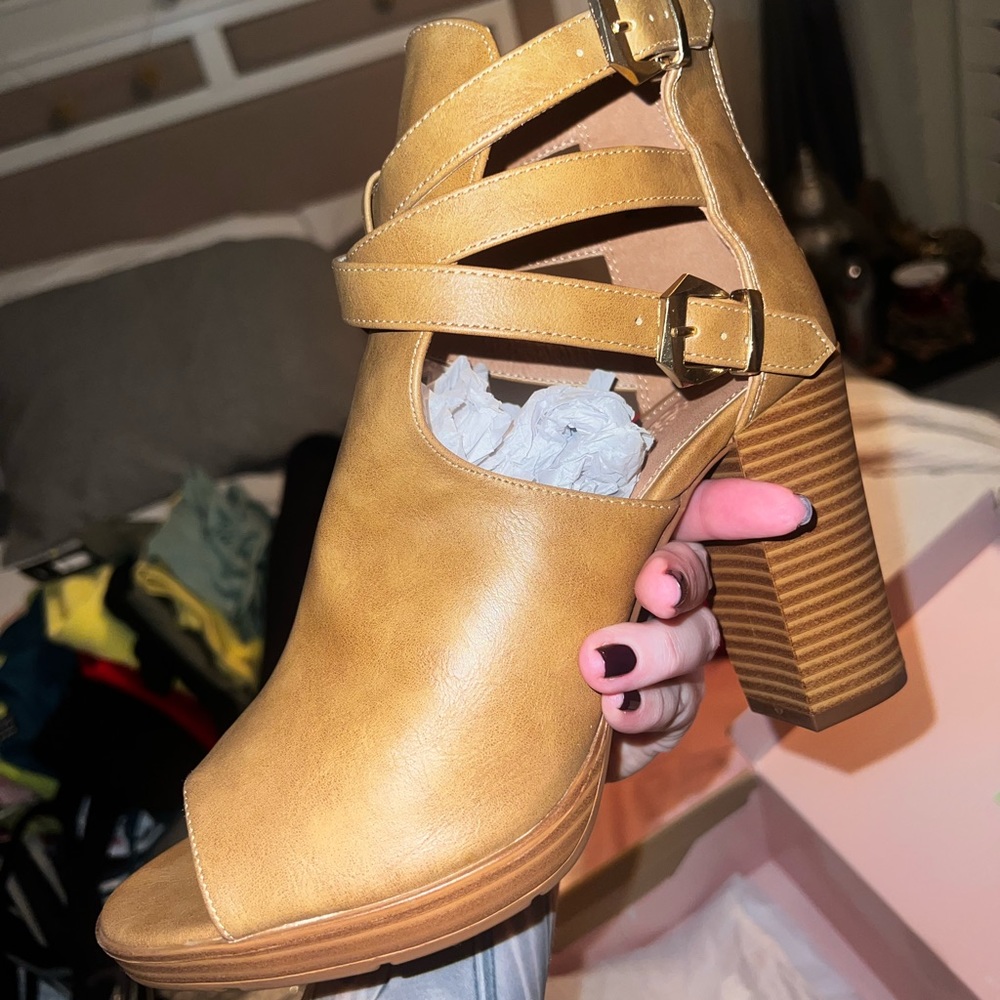 Tan bootie